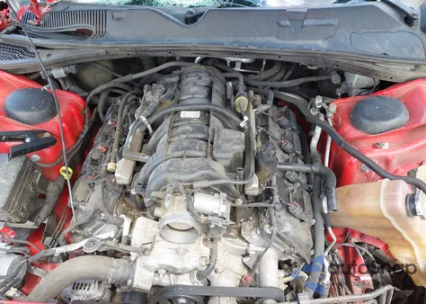 2016 Dodge Challenger R/T из США, поврежденный, VIN 2C3CDZBT9GH284817